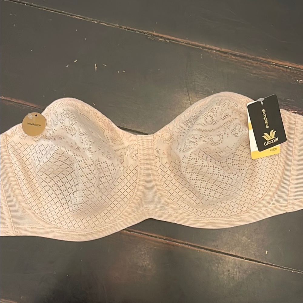 Wacoal Lace Strapless Minimizer Bra - Beige